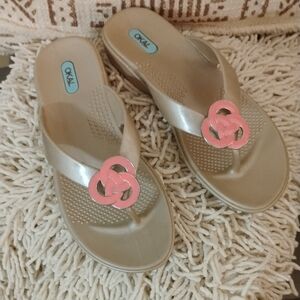 Oka B Sandy Gold And Coral Accent Flipflops